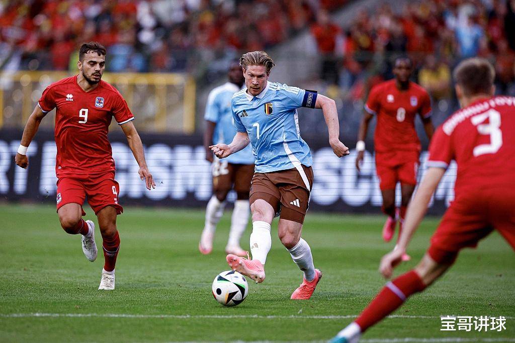 乌克兰惊险战平奥地利，抢得晋级欧洲杯机会