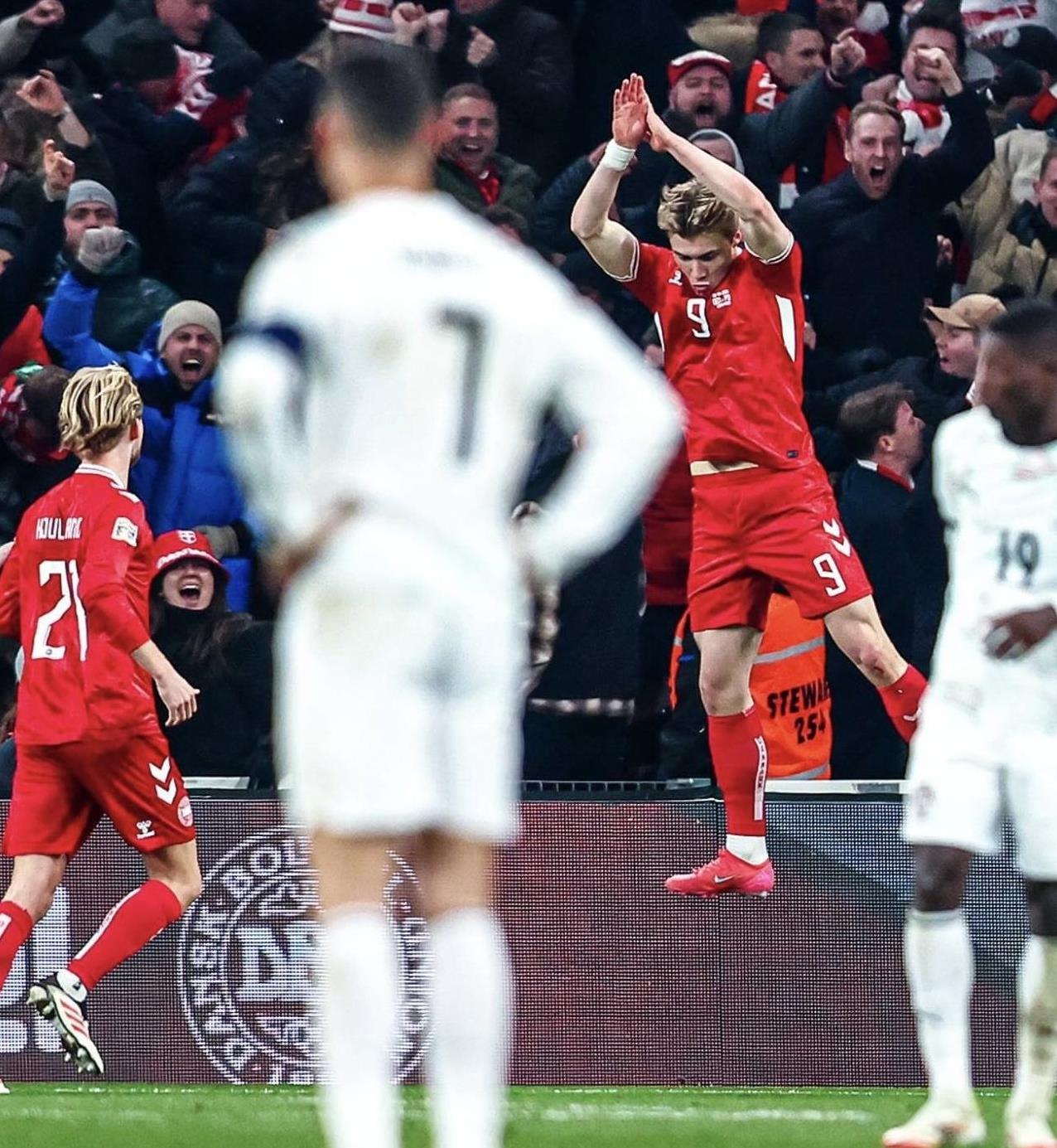 克罗地亚队背水一战迎战葡萄牙队，冲击胜利的简单介绍