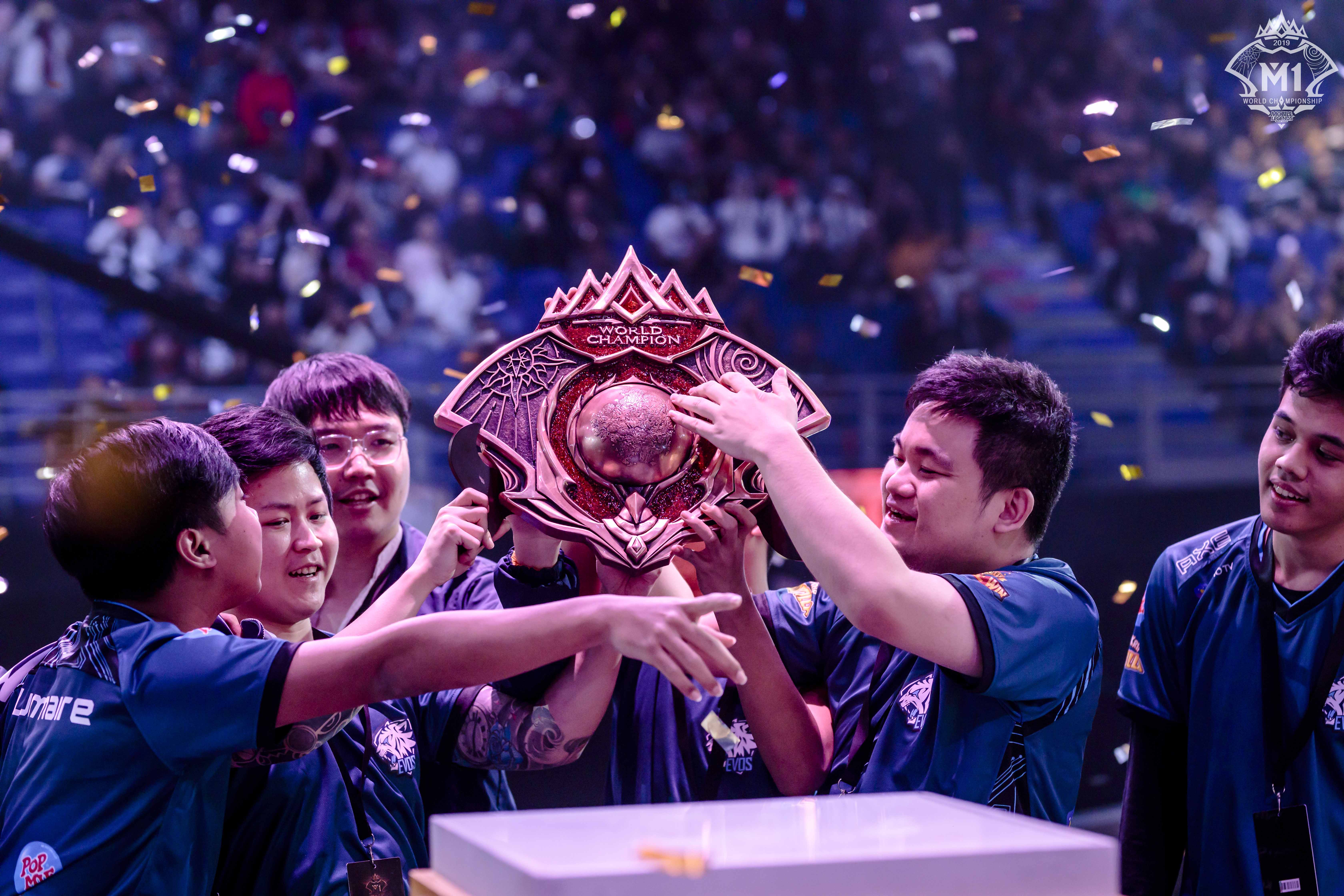 世界各地球队齐聚一堂，展开顶尖对抗