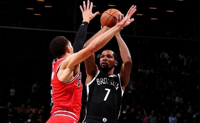 关于热火轻取国王，继续领跑东部的信息