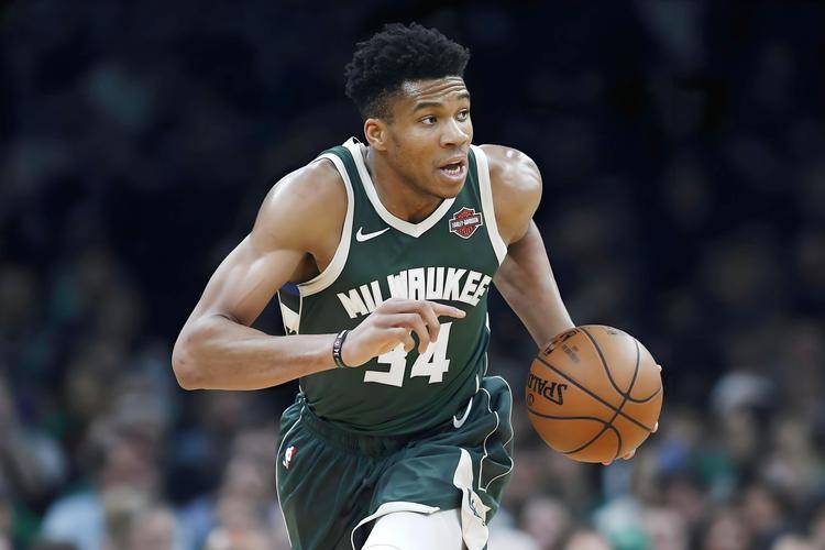 雄鹿不敌老鹰，字母哥三分失准