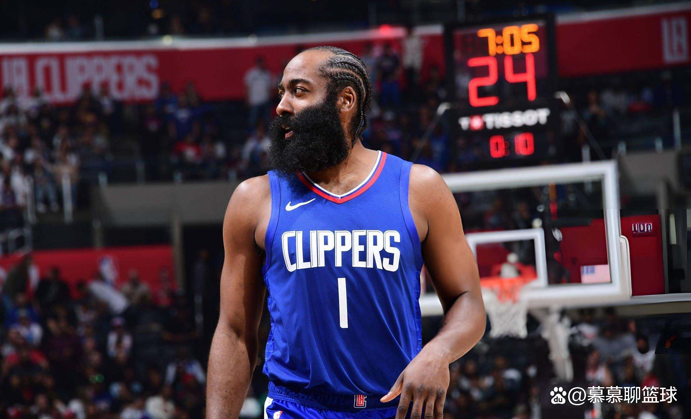 快船大胜灰熊，取得系列赛领先